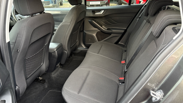 Ford Focus 1.5 EcoBlue 120 Titanium 5dr Auto Diesel Estate